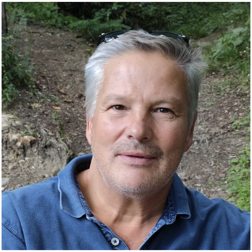 Dott. Hubert Achammer